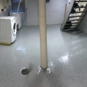 Epoxy Coating with Flakes