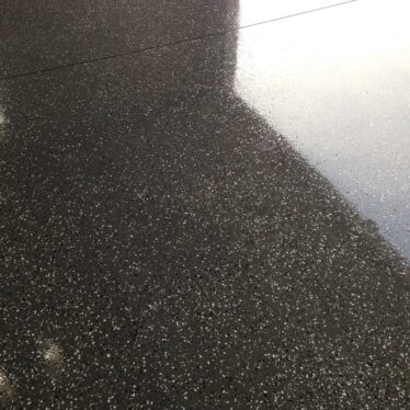 Epoxy Coating with Flakes
